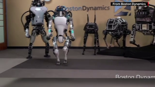 O petitie online cere oprirea violentei impotriva robotilor. La ce teste sunt supusi acestia pentru a-si arata abilitatile