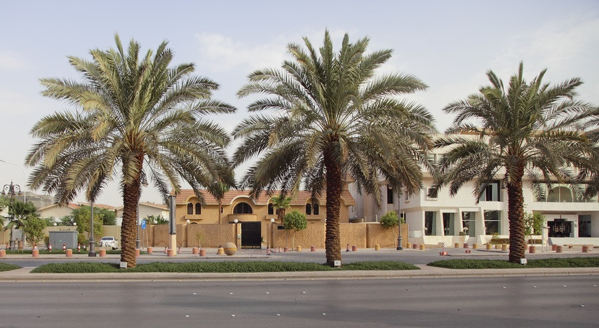 Un barbat din Arabia Saudita a postat mesaje ateiste pe Twitter. Pedeapsa cumplita pe care a primit-o pentru gestul sau