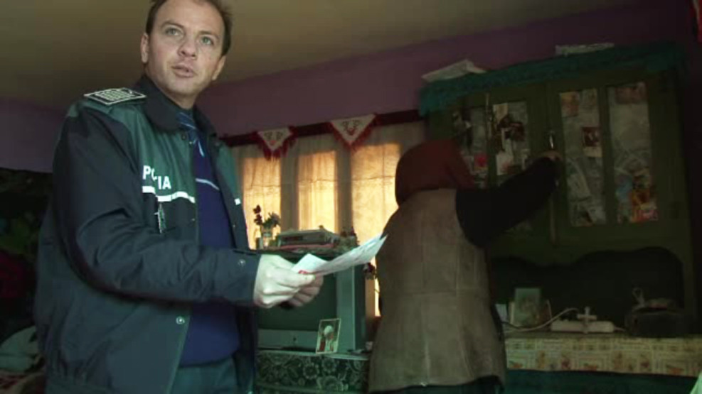 Satul facturilor uriase la curent, unde oamenii n-au nici macar masini de spalat. "Am dat 12 milioane, ca doar e scris"