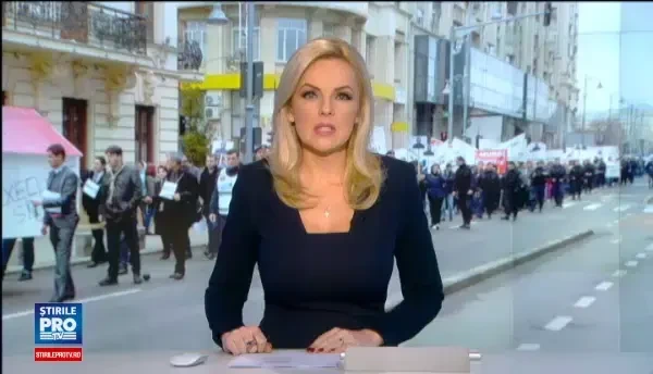 Protest insolit impotriva Bancii Nationale a Romaniei. Suntem asupriti, nu vrem sa ne indatoram si copiii