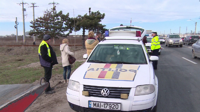 Sofer jefuit pe centura Ploiestiului, dupa ce a fost sicanat in trafic si obligat sa opreasca. Hotii au furat 8.000 de lei
