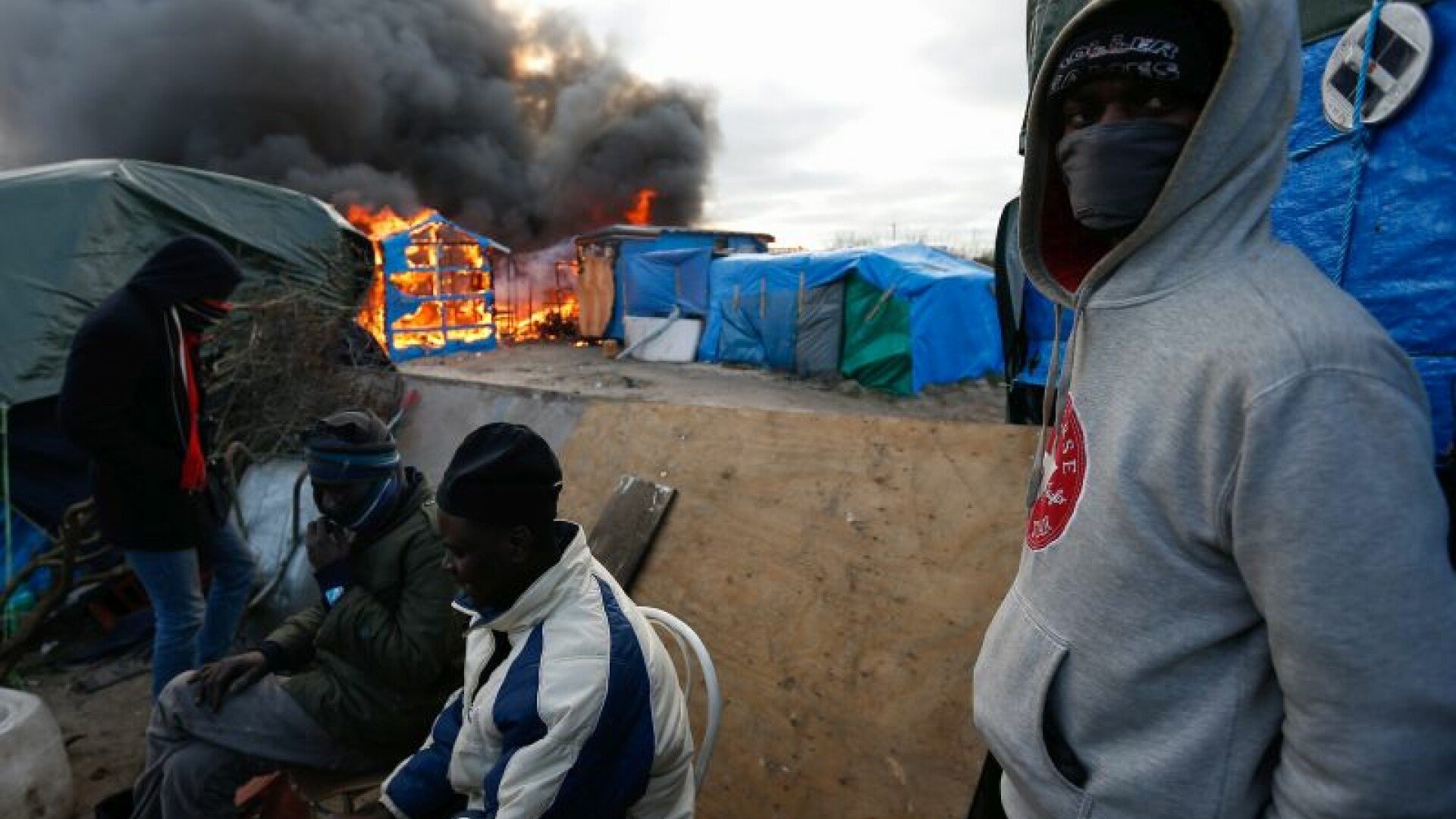 Violente jungla din Calais