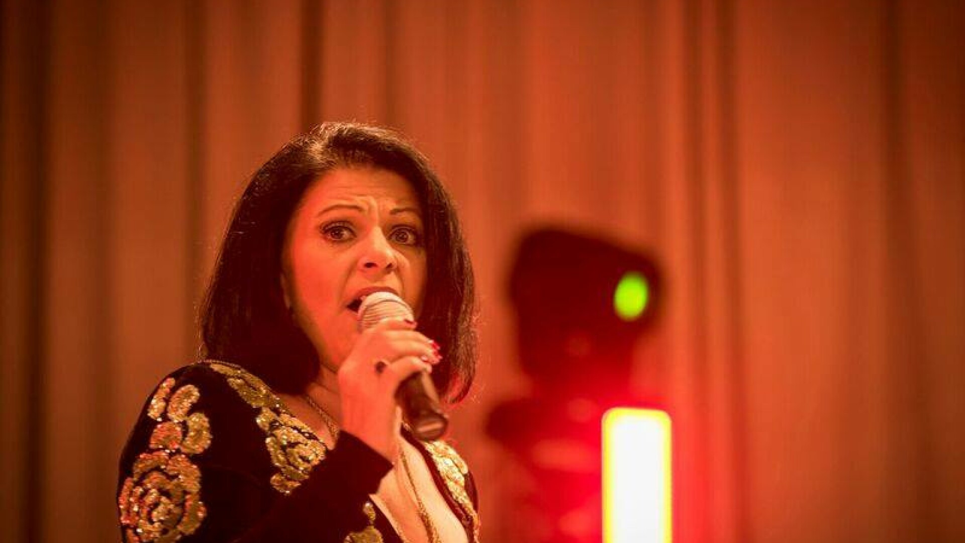 Elena Cârstea, despre Ester Peony, câștigătoarea Eurovision România 2019. „Cântă ca pantofii mei”