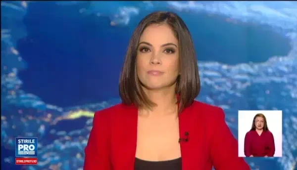 Ciocniri violente in Jungla din Calais. Imigrantii au aruncat cu pietre in politie si au dat foc la adaposturi