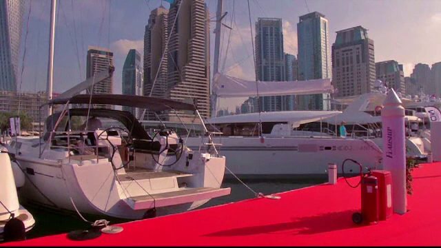 Targul de iahturi din Dubai. Cum arata ambarcatiunea de 20 de mili. de euro cu cinematograf la interior si piscina exterioara