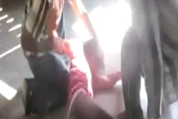 A amenintat ca isi ucide mama, iar parintii au crezut ca e "posedata". Ce s-a intamplat cand tanara a intrat in biserica