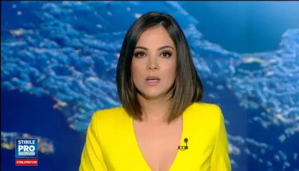 Familia unui avocat din Iasi, evacuata din apartament dupa ce nu si-a mai platit intretinerea ani de zile. Datoriile stranse