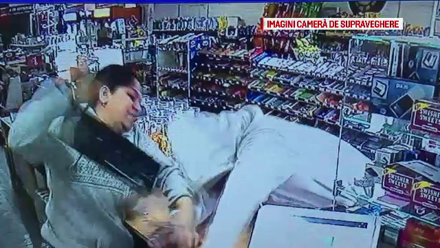 Un furt bine pus la punct s-a terminat dezastruos pentru hot. A fugit din magazin si filmat, si batut zdravan de casiera