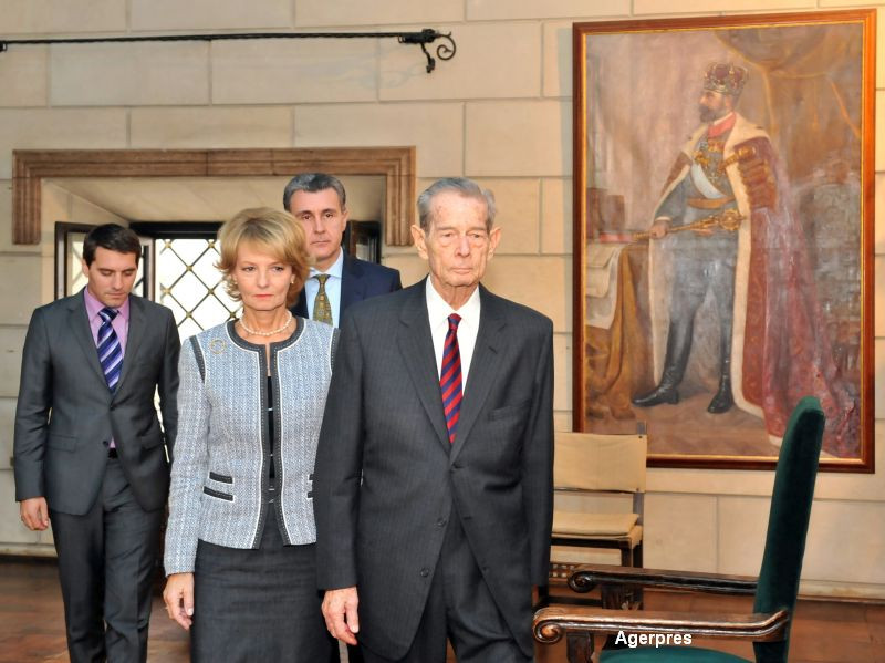 Noi informatii despre starea de sanatate a Regelui Mihai. Principesa Maria a sosit in Elvetia pentru a fi alaturi de parinti