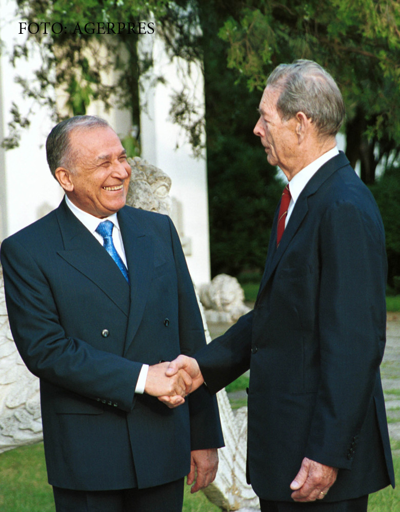 Iliescu regretă moartea Regelui Mihai. Cum l-a expulzat pe Rege în 1990
