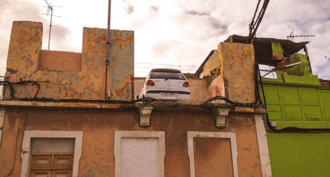 Politistii au ramas fara cuvinte cand au vazut unde fusese parcata o masina:
