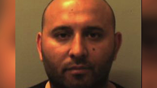 Interlopul Seif, in masina oprita cu focuri de arma de politisti, in Bucuresti. Scuza servita la ancheta: "Dormea in spate"