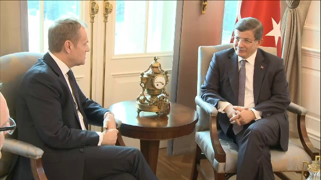 Europa nu are solutii pentru criza migrantilor. Propunerea facuta Turciei de catre presedintele CE, Donald Tusk