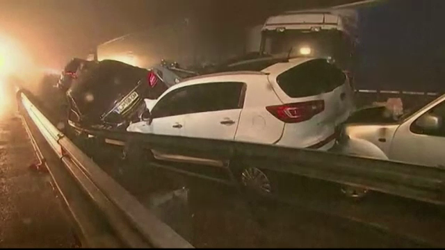 Doi soferi romani, pusi sub acuzare pentru un accident in lant, unul dintre cele mai grave din istoria Sloveniei