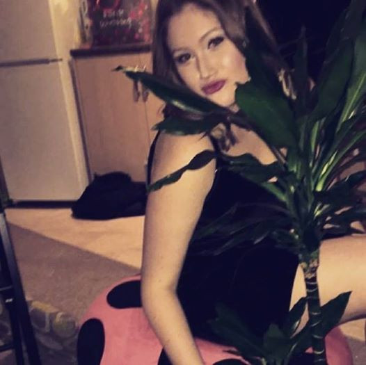 Povestea unei tinere care a pierdut ultimul tren spre casa, din Londra. Cum a ajutat-o un om al strazii. FOTO