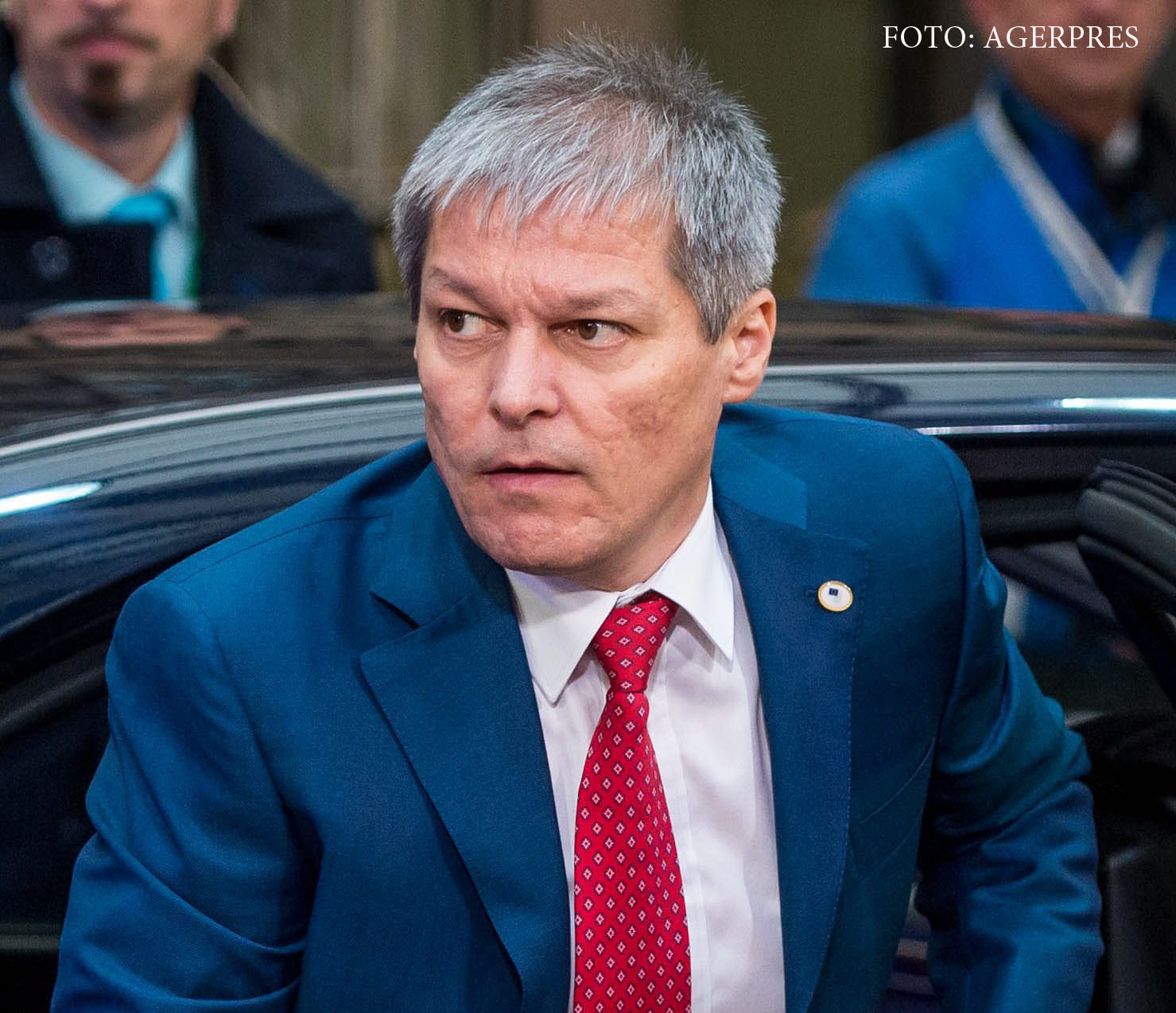 Fostul premier Dacian Ciolos: Deciziile Guvernului Grindeanu arata un dispret ingrozitor la adresa tuturor cetatenilor