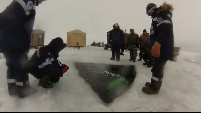 Recordul stabilit de doi scafandri, in Marea Alba din Rusia. La ce adancime au reusit sa coboare