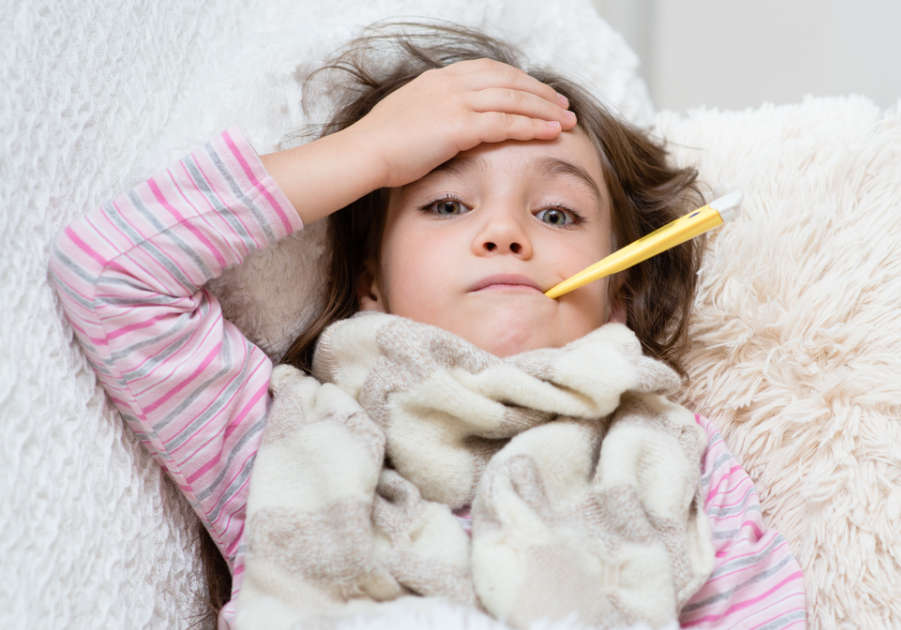 Alerta de gripa in scolile din Romania. Triajul facut de profesori inaintea orelor, singura sansa de a opri raspandirea bolii