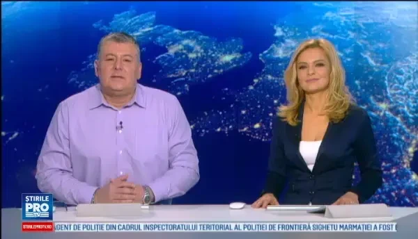 Premierul Canadei face din nou furori, dupa ce s-a pozat tinand in brate doi ursi panda nou-nascuti