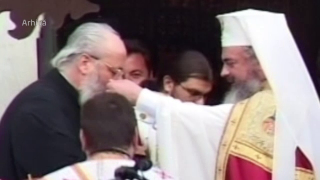 Parintele Calinic, operat la un spital privat. Medicii i-au descoperit o infectie care ii putea fi fatala