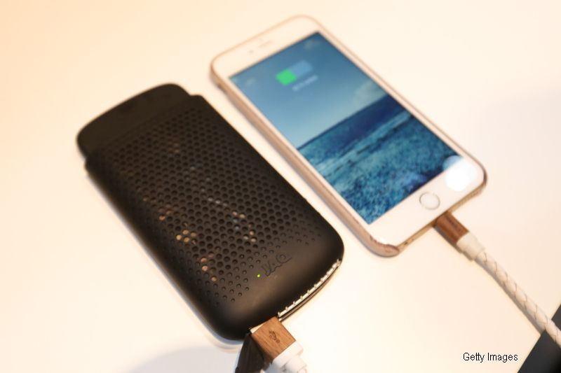 Cel mai mare mit despre economisirea bateriei iPhone-ului a fost infirmat de seful Apple. Face mai mult rau decat bine