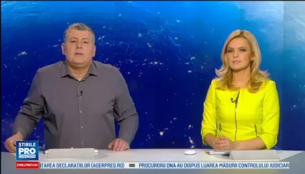 Gestul sfidator facut de ucraineanca Nadia Savchenko in fata instantei ruse. Controversele legate de procesul femeii-pilot