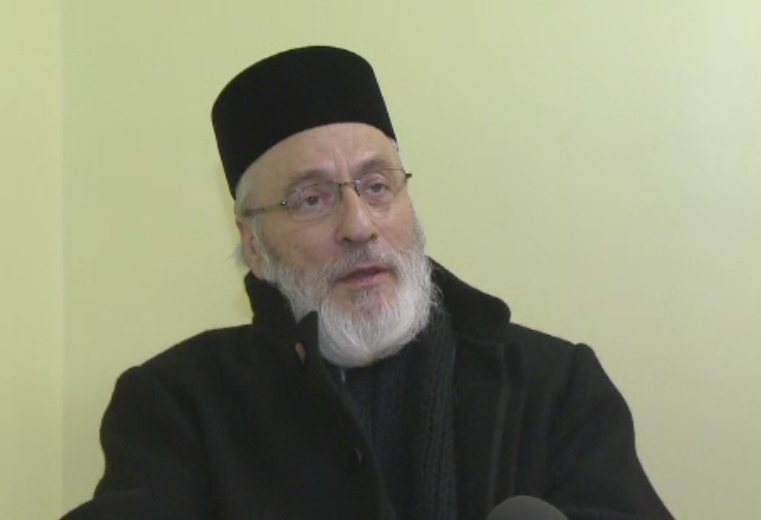 Ce spune Parintele Calinic despre operatia complicata suferita la inima. "Sa taie, sa lipeasca, sa dreaga, este o minune"