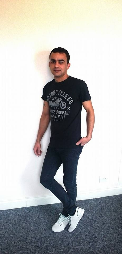 S-a intors din Anglia sa-si ia iubita cu el, dar a primit o lovitura crunta. Ce i-a spus tanara incat si-a luat viata