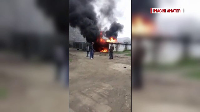 Un garaj plina cu butoaie de pacura a luat foc in Timisoara. Cum s-a produs incendiul