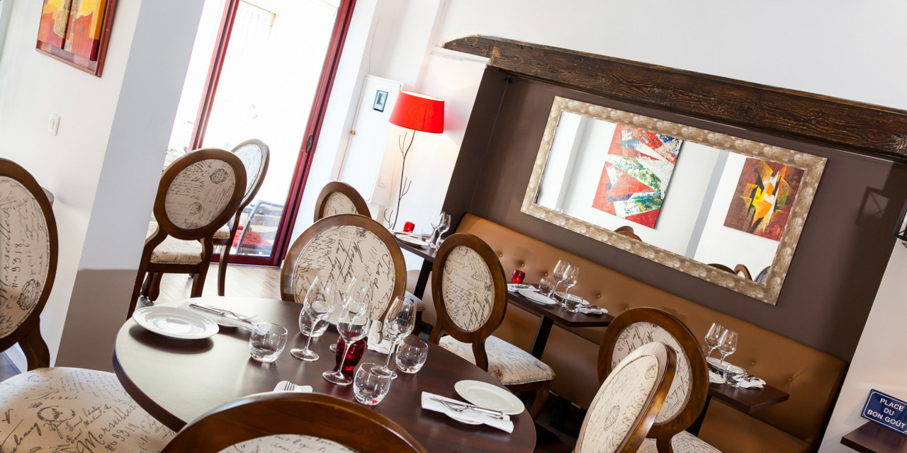 Restaurantul unde cainii au voie sa intre, dar bancherii nu. "Cine refuza sa negocieze cu clientii nu are ce cauta"