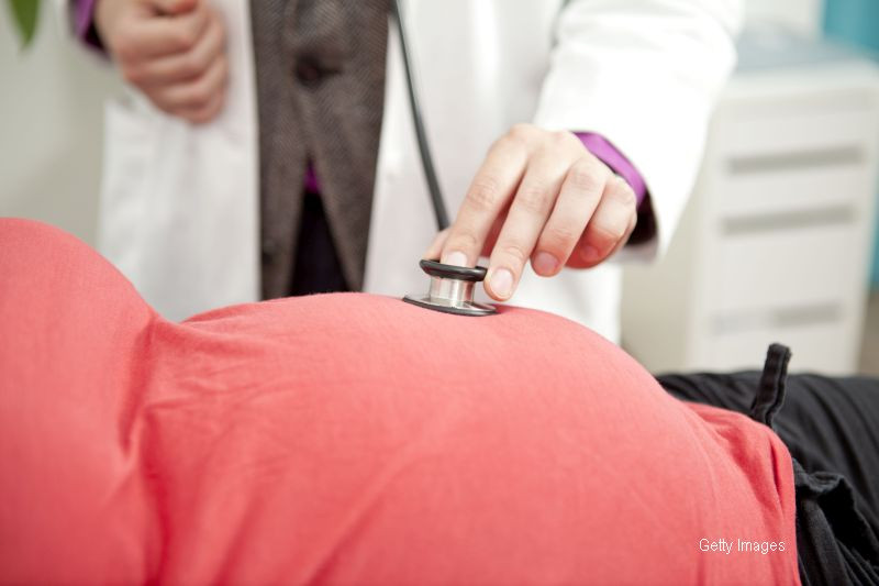 A ajuns la spital cu o durere de spate, iar medicii au crezut ca e gravida. Ce au aflat insa dupa un set de analize