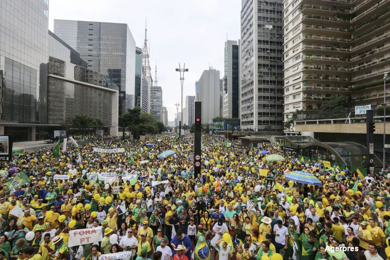 Proteste Brazilia