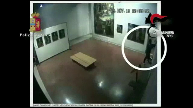 Zece moldoveni au fost arestati pentru furtul a 17 tablouri dintr-un muzeu din Verona. Capodoperele ar fi ascunse in Moldova