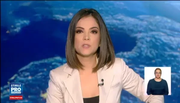 Alina Petre, obligata de fostul sot sa stearga postari de pe Facebook. Subiectul despre care nu are voie sa vorbeasca