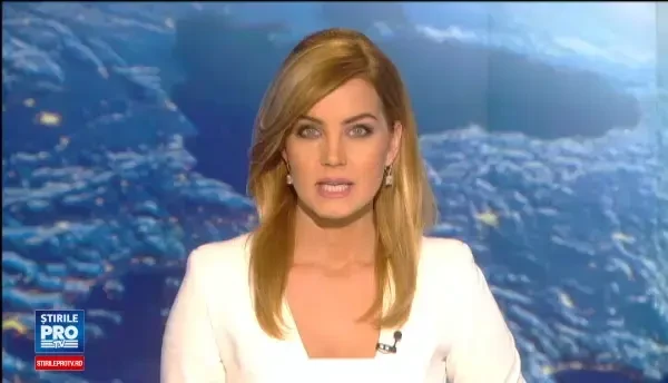 A crezut ca fiul ei i-a trimis cadou stripperi deghizati in trupe DIICOT. Surpriza de care a avut parte o femeie din Brasov