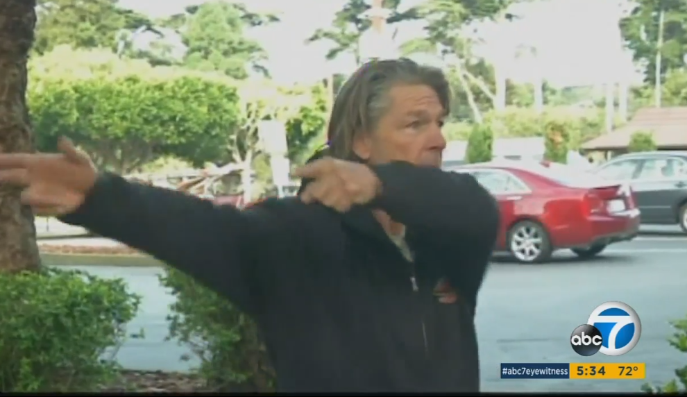 A trait ani de zile pe strazi, dar viata i s-a schimbat in cateva secunde. Norocul incredibil al unui barbat fara adapost