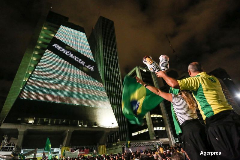 Scandal urias in Brazilia. Fostul presedinte, acuzat de coruptie, a fost numit in Guvern pentru a-l proteja de justitie