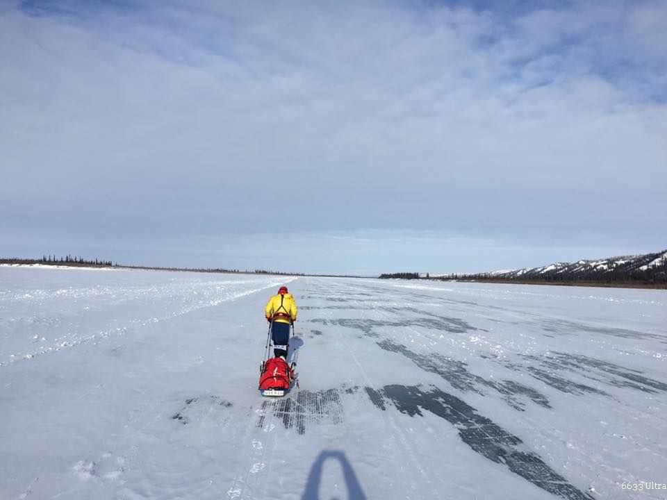 Tibi Useriu conduce Ultramaratonul de la Cercul Polar. Pe ce locuri sunt Vlad Tanase si Andrei Rosu