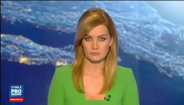 Biserica ridicata fara autorizatie, in jurul unui stalp de iluminat, in Constanta. Autoritatile ar putea sa domeleze lacasul