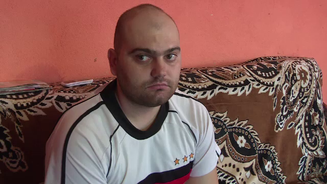 De 7 ani, Bogdan se lupta cu o tumoare si a suferit 5 operatii pe creier. Cum ii puteti salva viata