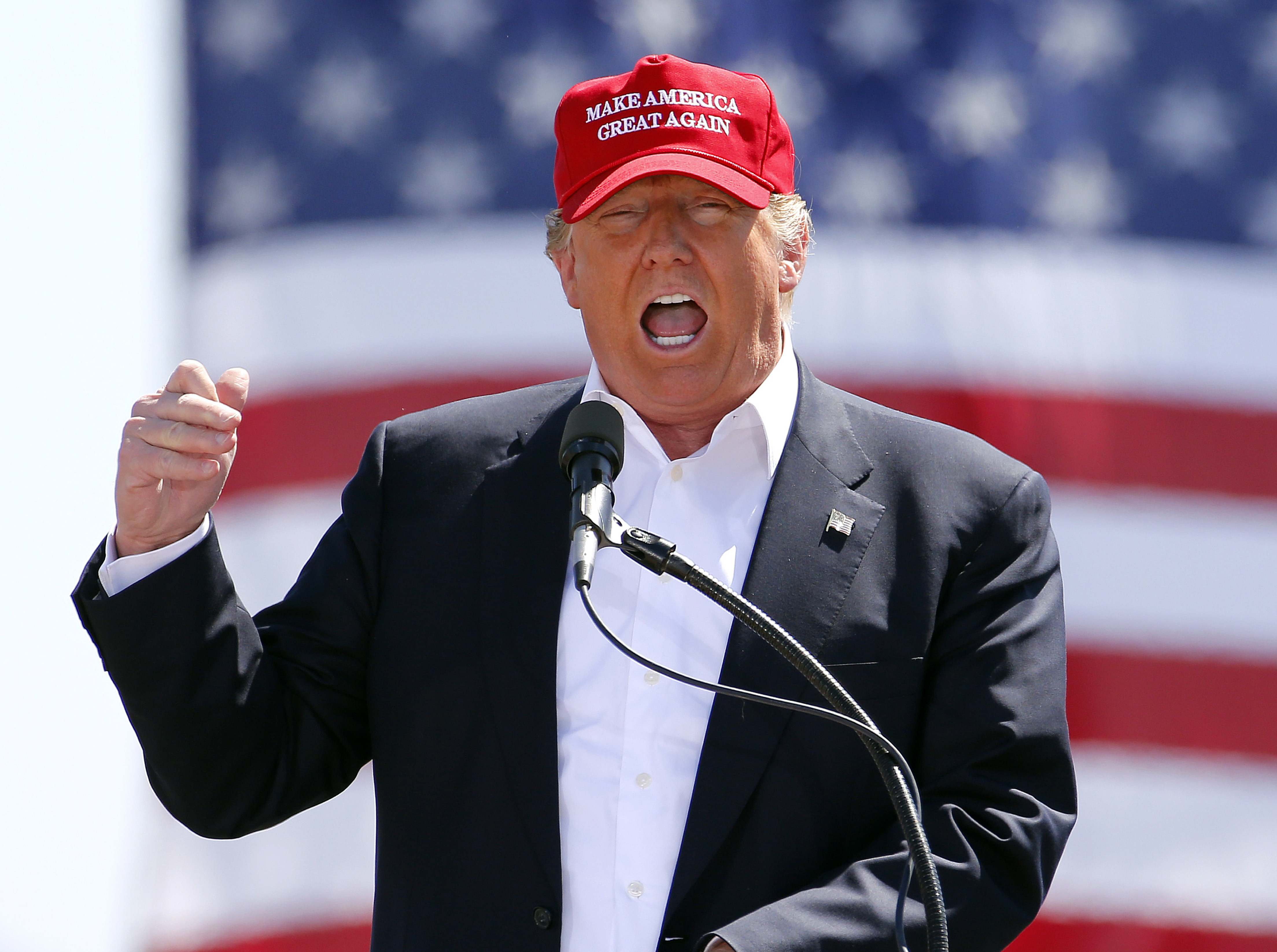 "Nu putem sa permitem Chinei sa ne violeze tara". Declaratiile scandaloase ale lui Donald Trump despre politica externa a SUA