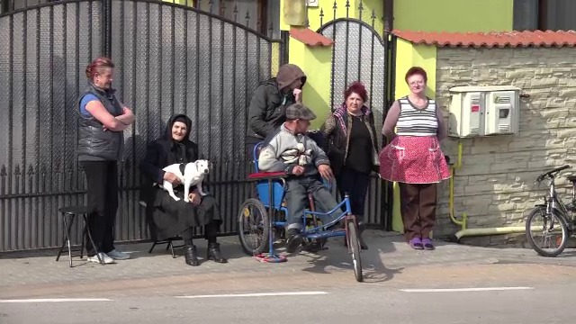 Planul lui Ciolos pentru dezvoltarea clasei de mijloc la sate. Cum arata comuna in care s-au investit 20 de mil. de euro