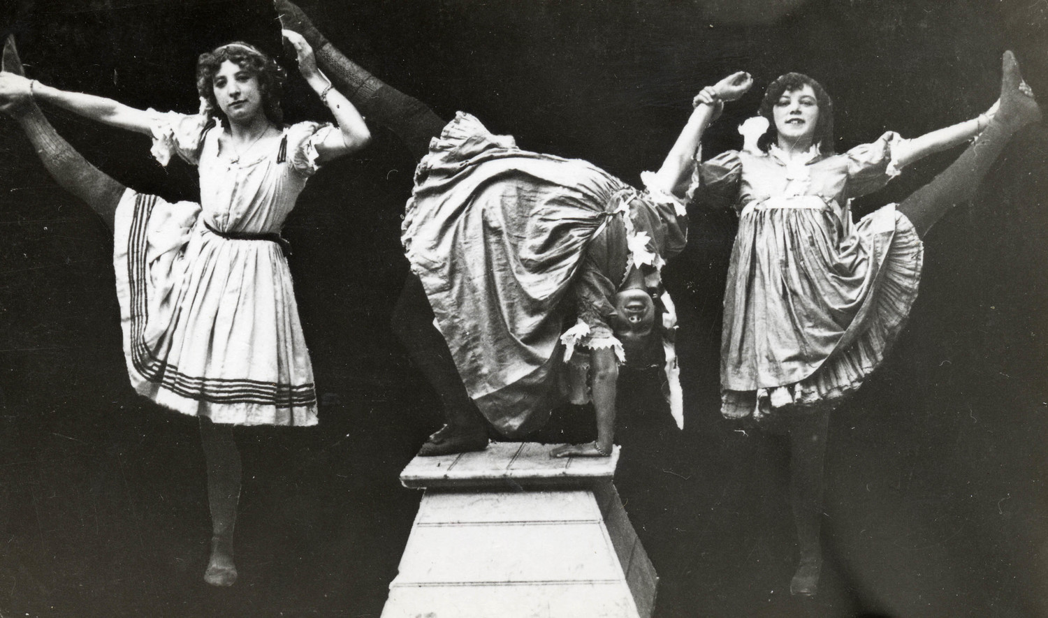 Weekend la Castel la TIFF 2016: circ, vrajitoare si muzica islandeza live