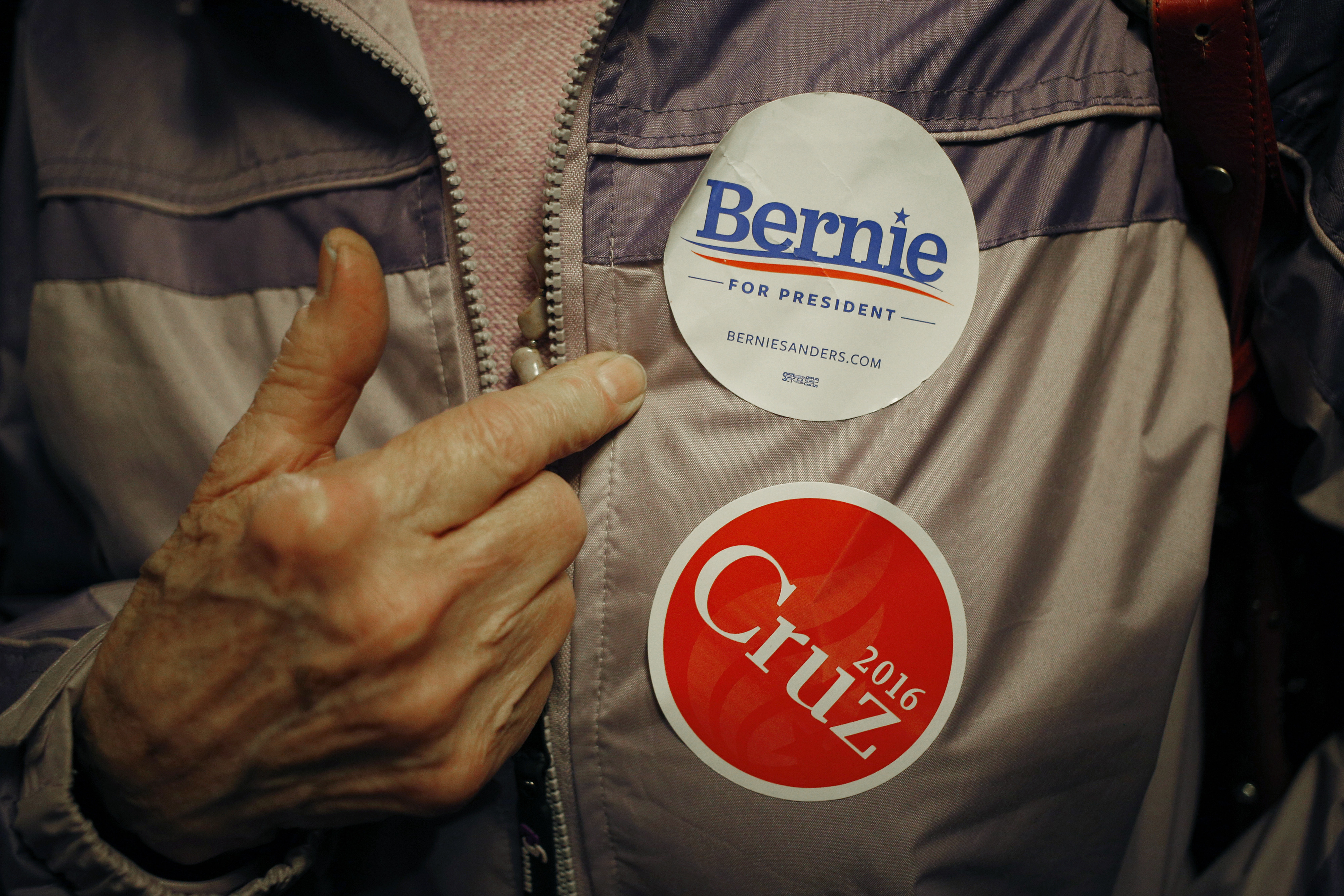 Cruz si Sanders nu se predau in lupta cu Trump si Hillary. Victoriile pe care au reusit sa le obtina "outsiderii" cursei