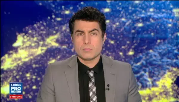 Interventie ca in filme pe o autostrada din Florida. Momentul in care o femeie e salvata dintr-o masina cuprinsa de flacari