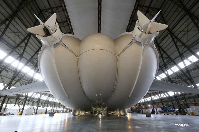 Airlander 10