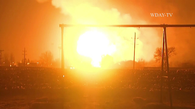 Cel putin 14 persoane si-au pierdut viata intr-un atac cu masina-capcana din apropiere de Bagdad