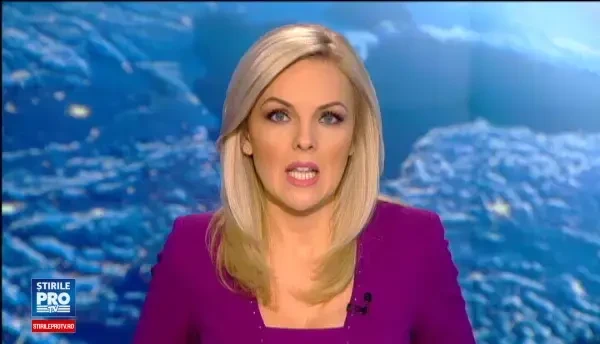 Incendiu puternic la un hotel din Arad: flacarile au cuprins 24 de camere din mansarda. Ce le-a declarat patronul pompierilor