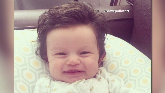 Fetita care s-a nascut cu o podoaba capilara de invidiat face senzatie pe internet. Ce au observat insa toti in imagini