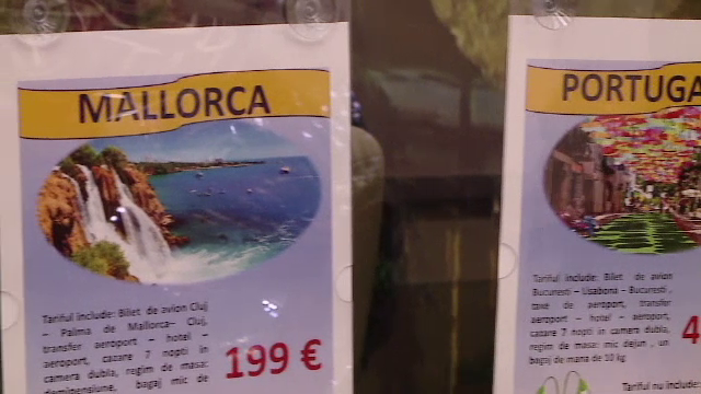 Cine sunt romanii care merg in vacanta in destinatii amenintate de terorism. Ofertele care i-au convins sa-si riste viata